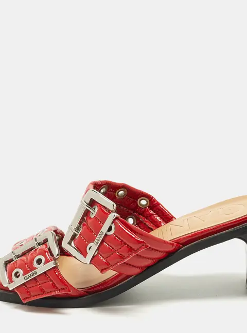 Ganni Feminine Size 39 Red Patent Leather Slide Sandals