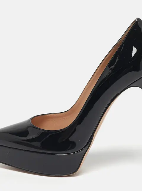 Gianvito Rossi Black Patent Leather Dasha Platform Pumps Size 41