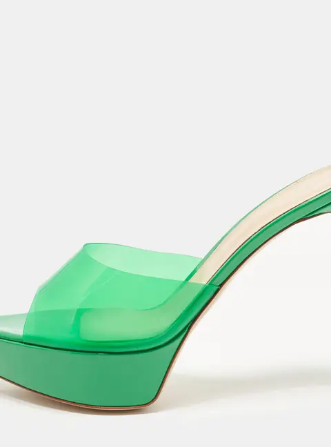 Gianvito Rossi Betty Size 41 Green PVC Platform Sandals