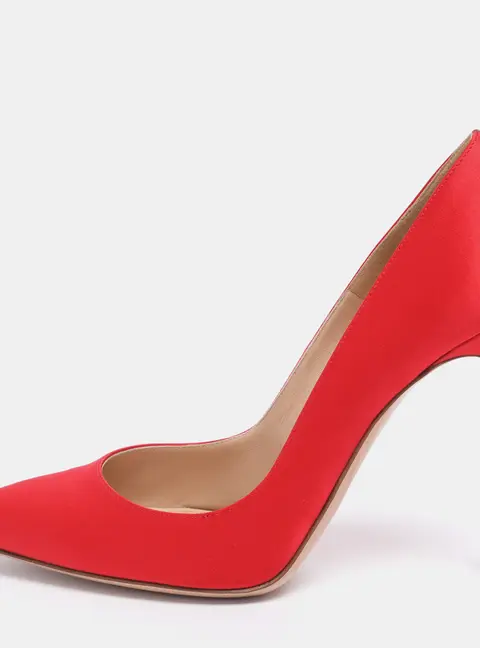 Gianvito Rossi Red Satin Pumps Size 40