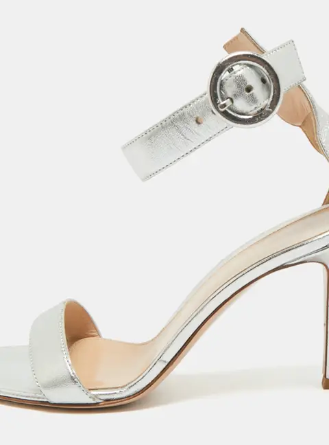 Gianvito Rossi Silver Leather Portofino Ankle Strap Sandals Size 37