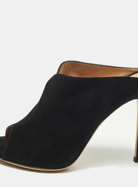 Gianvito Rossi Size 39.5 Black Suede Open Toe Mules