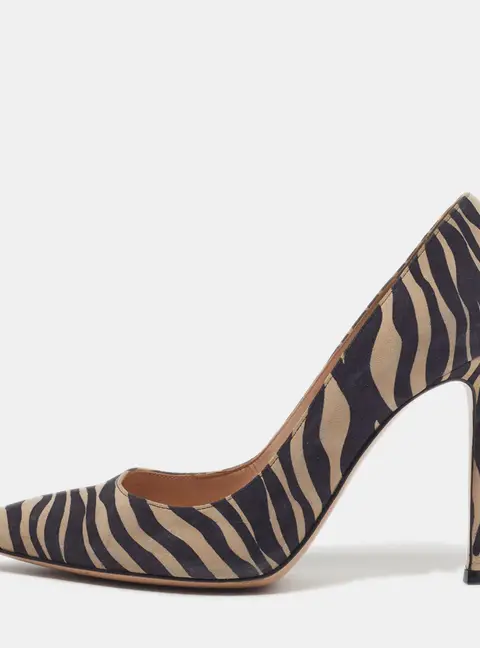 Gianvito Rossi Size 39.5 Black/White Zebra Print Suede Pointed Toe Pumps