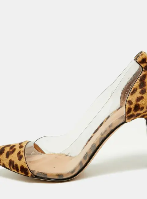 Gianvito Rossi Plexi Size 38 Brown Leopard Print Calf Hair and PVC Pointed Toe Pumps
