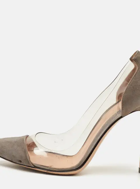 Gianvito Rossi Plexi Size 38 Grey Suede and PVC Pointed Toe Pumps