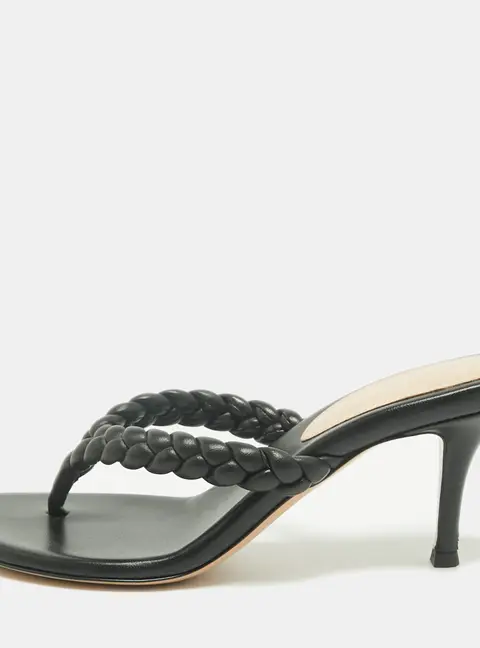 Gianvito Rossi Tropea Size 38 Black Woven Leather Thong Sandals