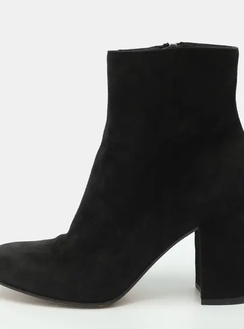 Gianvito Rossi Size 38.5 Black Suede Ankle Length Boots