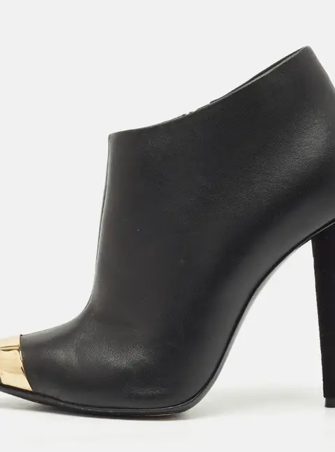 Giuseppe Zanotti Size 36 Black Leather Ankle Length Boots