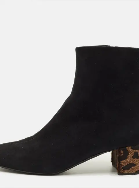 Giuseppe Zanotti Size 38.5 Black Suede Ankle Length Boots