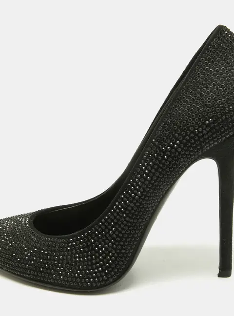 Giuseppe Zanotti Size 38 Black Suede Crystal Embellished Pumps
