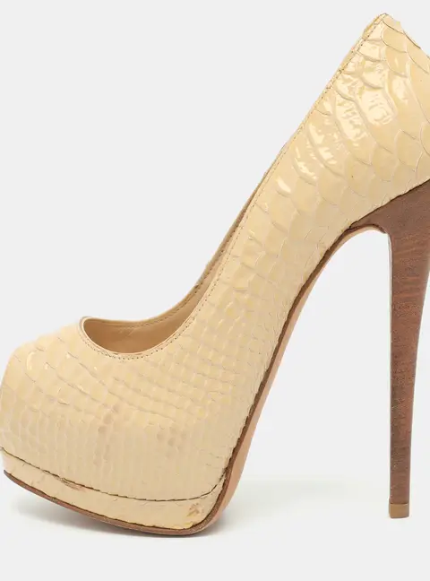 Giuseppe Zanotti Size 35 Cream Python Embossed Leather Peep Toe Pumps