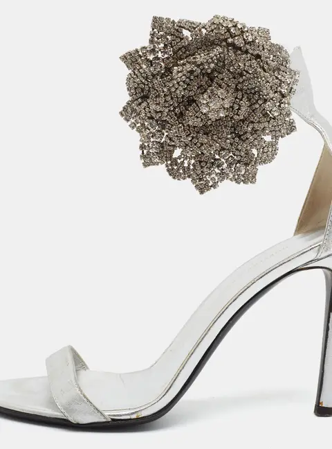Giuseppe Zanotti Size 37.5 Silver Leather Crystal Embellished Ankle Strap Sandals