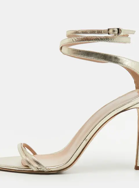 Giuseppe Zanotti Size 39 Gold Leather Ankle Strap Sandals