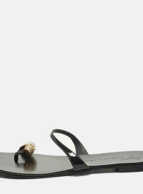 Giuseppe Zanotti Size 38.5 Black Patent Leather Thong Sandals