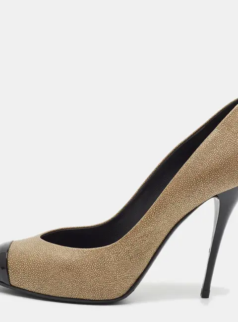 Giuseppe Zanotti Size 41 Black/Gold Grained Leather Cap Toe Pumps