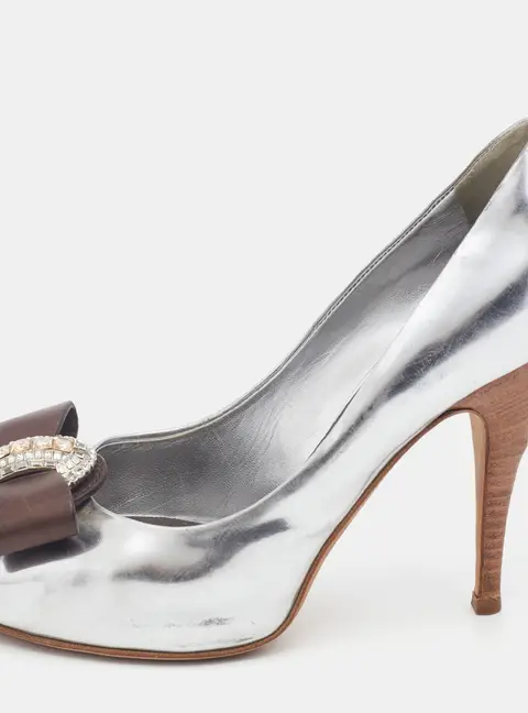 Giuseppe Zanotti Silver/Brown Leather Bow Crystal Embellished Peep Toe Pumps Size 37.5