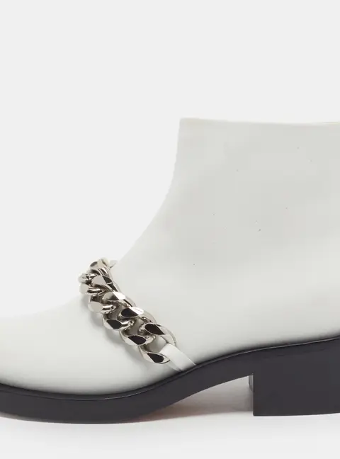 Givenchy Laura Size 37.5 White Leather Chain Link Ankle Length Boots