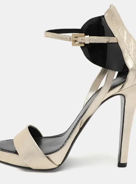 Givenchy Size 40 Gold Leather and Patent Leather Ankle Strap Sandals