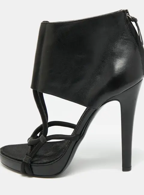 Givenchy Size 38.5 Black Leather Ankle Strap Sandals