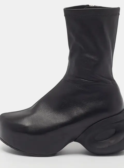 Givenchy G Clog Size 36 Black Leather Ankle Length Boots