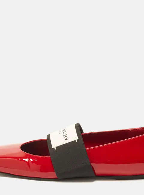 Givenchy Size 38 Red Patent Leather Sliced Square  Ballet Flats