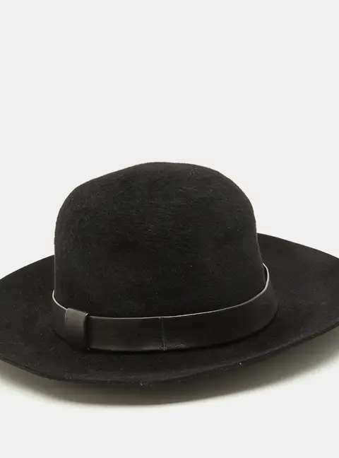 Hermes Caps Black Lambskin Leather and Rabbit Fur