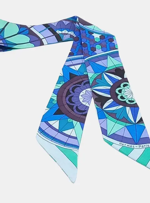 Herm&egrave;s Twilly Scarf