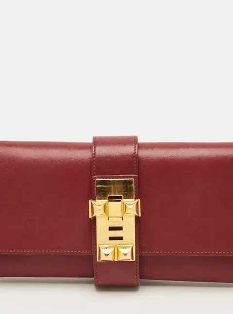Hermes Medor 23 Ruby Swift Leather Clutch