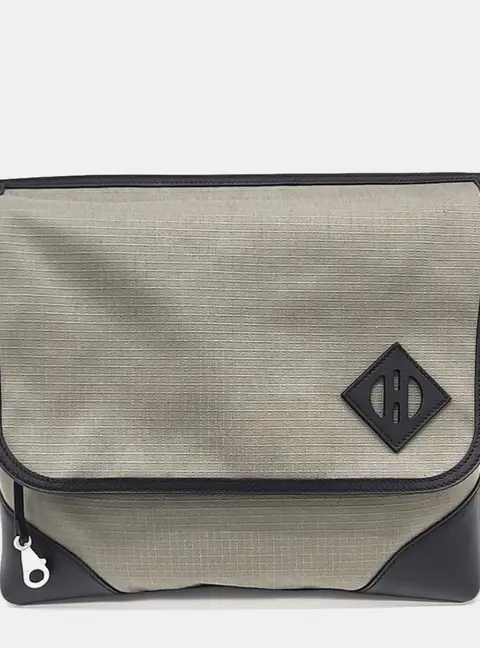 Herm&egrave;s All-White Black/Khaki Fabric Messenger Bag (B)