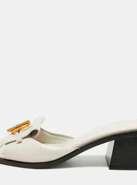 Hermes Ilot Size 38 White Leather Slide Sandals