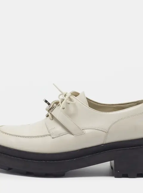 Hermes First Derby Size 38 Cream Leather Loafers