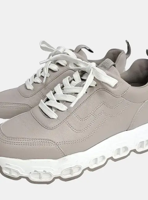 Herm&egrave;s Impulse Sneakers