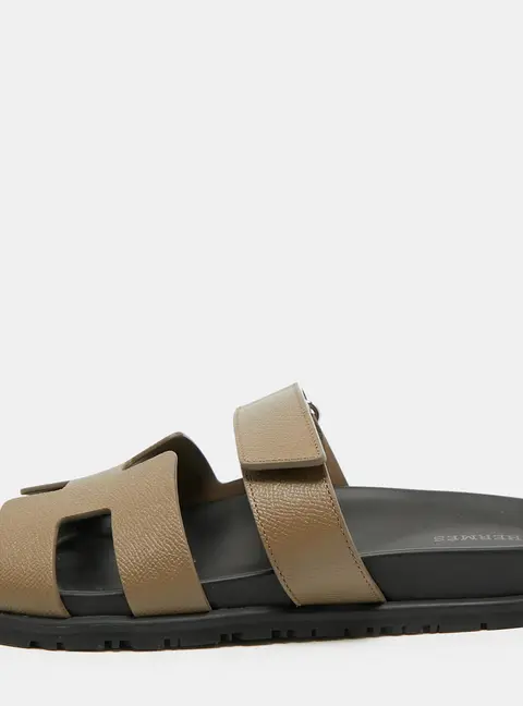 Herm&egrave;s Chypre Size 40 Grey Leather Flat Sandals