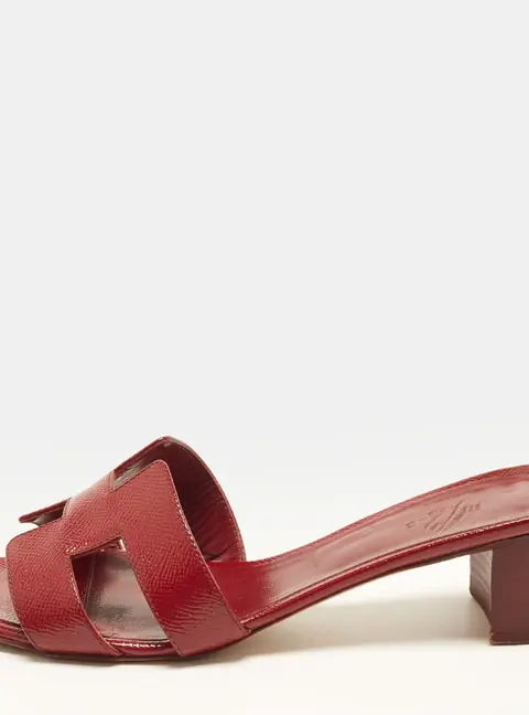 Herm&egrave;s Oasis Size 39 Burgundy Grained Leather Block Heel Slide Sandals