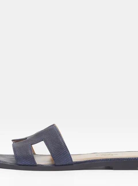 Hermes Oran Size 35 Navy Blue Lizard Embossed Leather Flat Slides