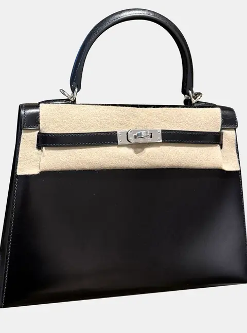 Hermes Kelly 25 Black Box Calfskin Leather Top Handle Bag