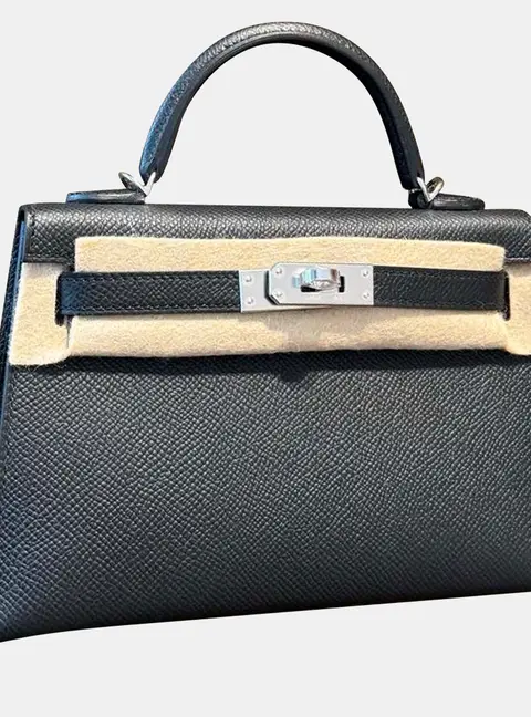 Hermes Kelly 25 Black Epsom Leather Top Handle Bag