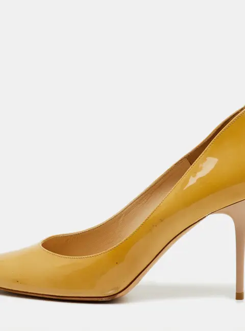 Jimmy Choo Beige Patent Leather Gilbert Pumps Size 39