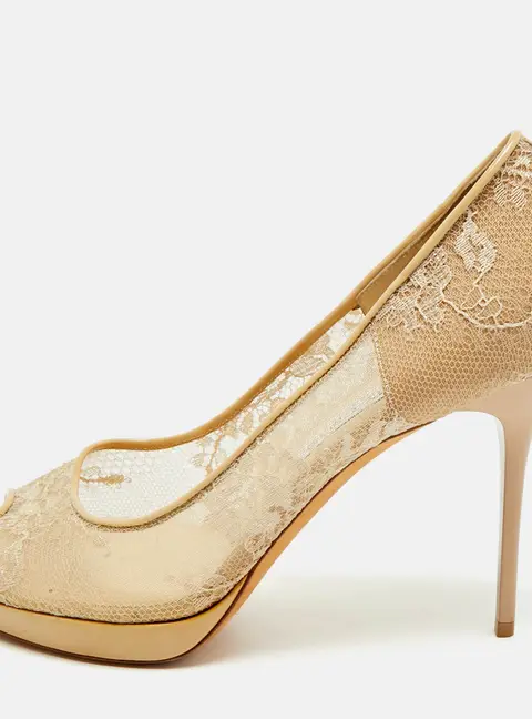 Jimmy Choo Size 41 Beige Lace and Patent Leather Peep Toe Pumps