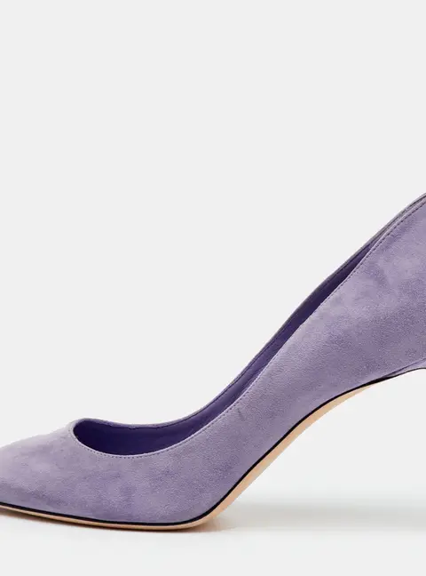 Jimmy Choo Romy Size 38.5 Lavender Suede Pumps