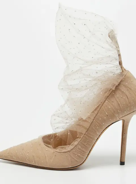 Jimmy Choo Lavish Size 39 Beige Lace and Suede Pointed Toe Pumps