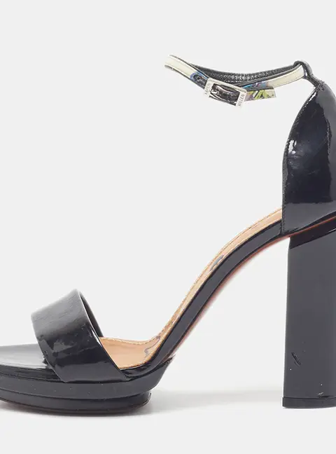 Lanvin Size 39 Black Patent Leather Ankle Strap Sandals