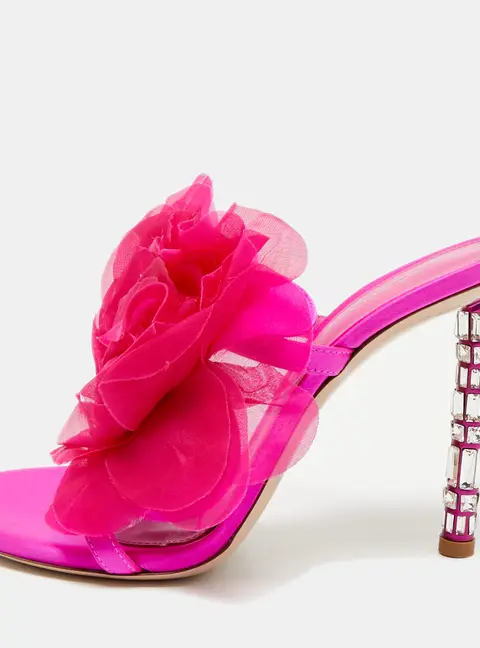 Le Silla Rose Applique Size 40 Pink Satin Slide Sandals