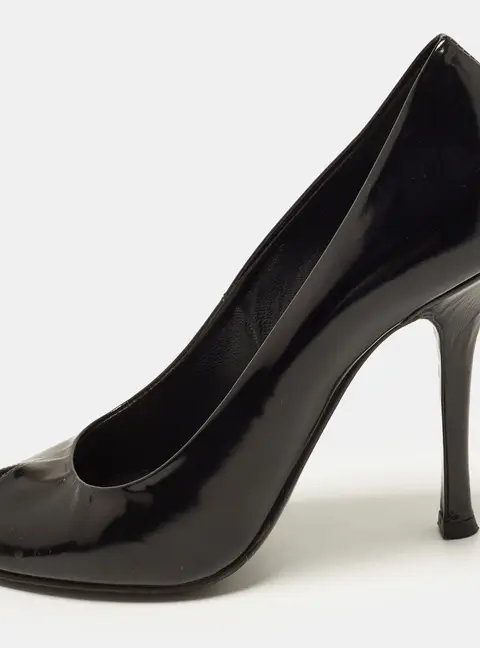 Le Silla Size 35 Black Patent Leather Peep Toe Pumps