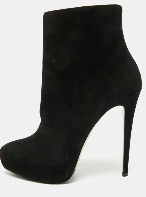 Le Silla Size 38 Black Suede Ankle Length Boots