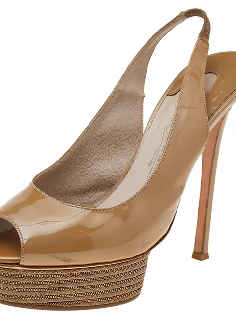 Le Silla Beige Patent Leather Peep Toe Slingback Sandals Size 40