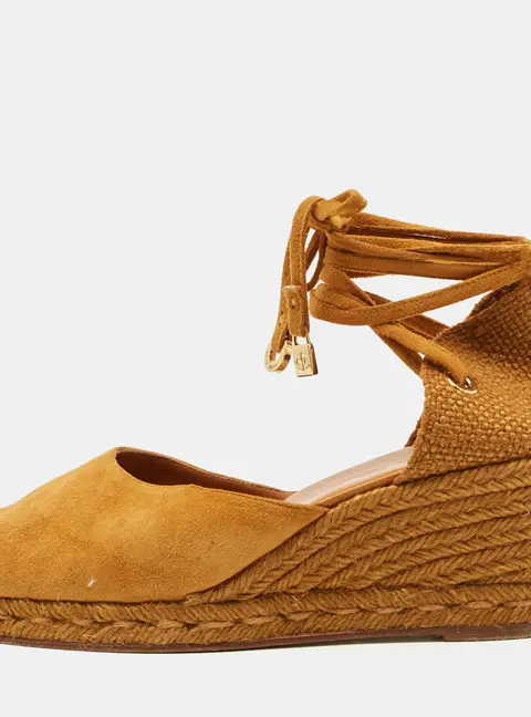 Loro Piana Size 38 Brown Raffia and Suede Wedge Pumps