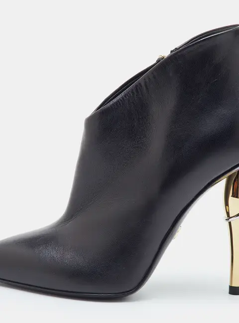 Loriblu Size 36 Black Leather Pointed Toe Ankle Length Boots