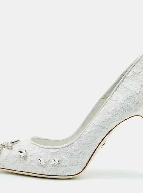 Loriblu Size 38.5 White Lace and Satin Pointed Toe Crystal Embellished Pumps