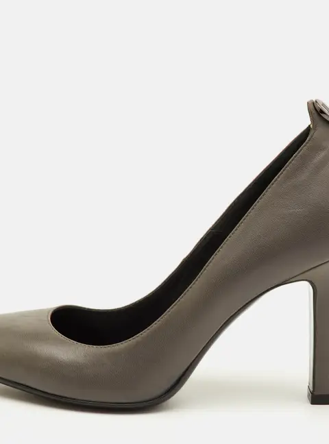 Loriblu Tassel Size 36 Grey Leather Round Toe Pumps